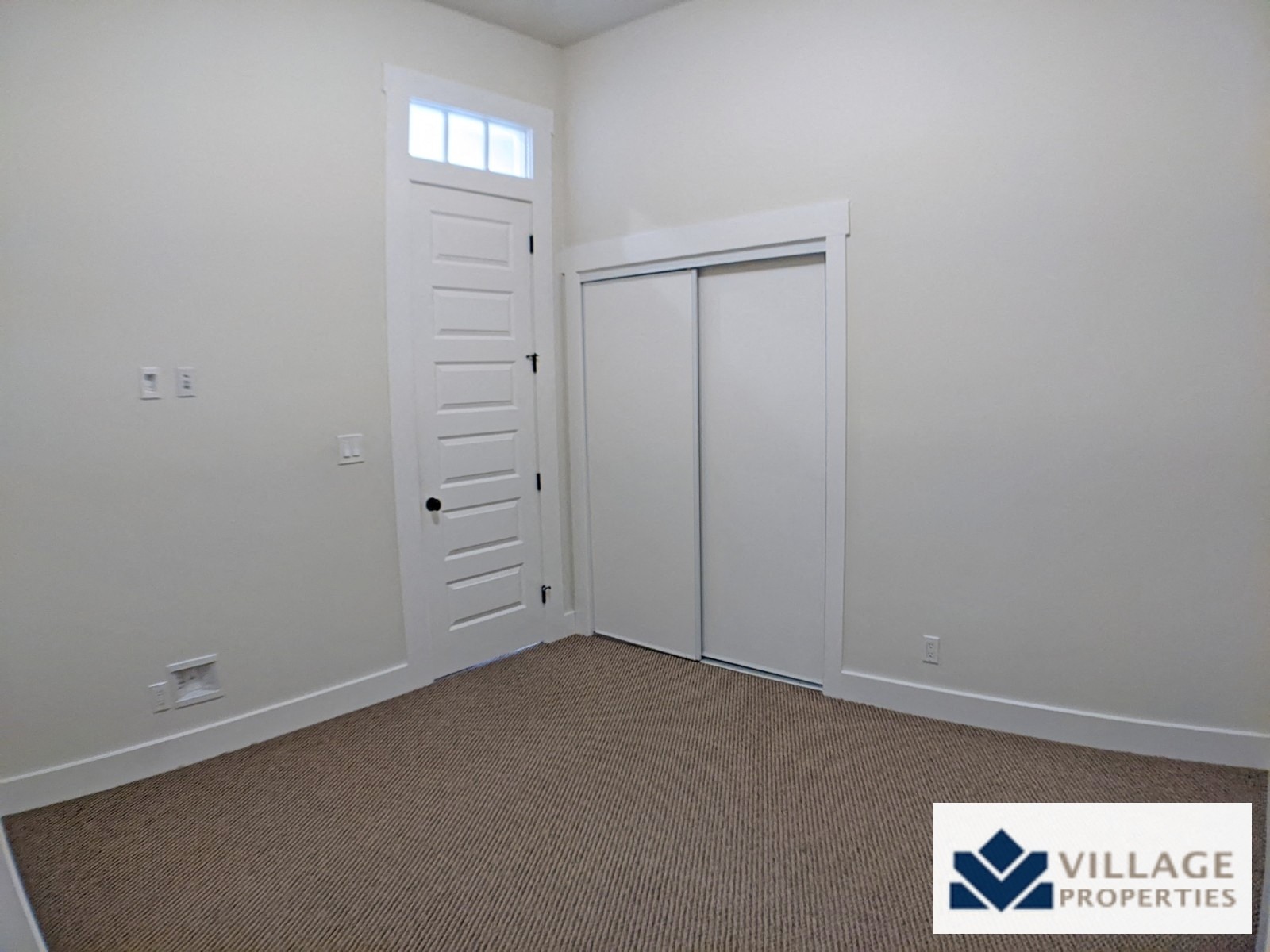 570 Hayes Street Apartments photo 2